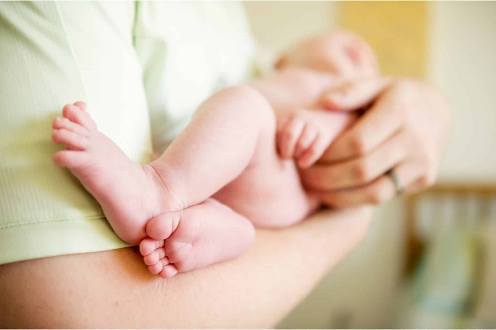 Hoe kun je als partner helpen bij de borstvoeding?