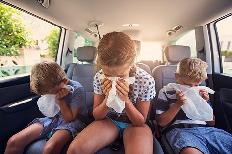 8 tips tegen wagenziekte bij kinderen